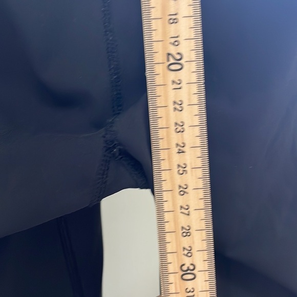 Lululemon - 7/8s Yoga Workout Leggings - Mesh - Black - Size 4 - Picture 11 of 15